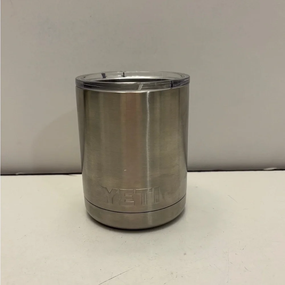 Yeti Stainless Steel Tumbler - Brushed Silver